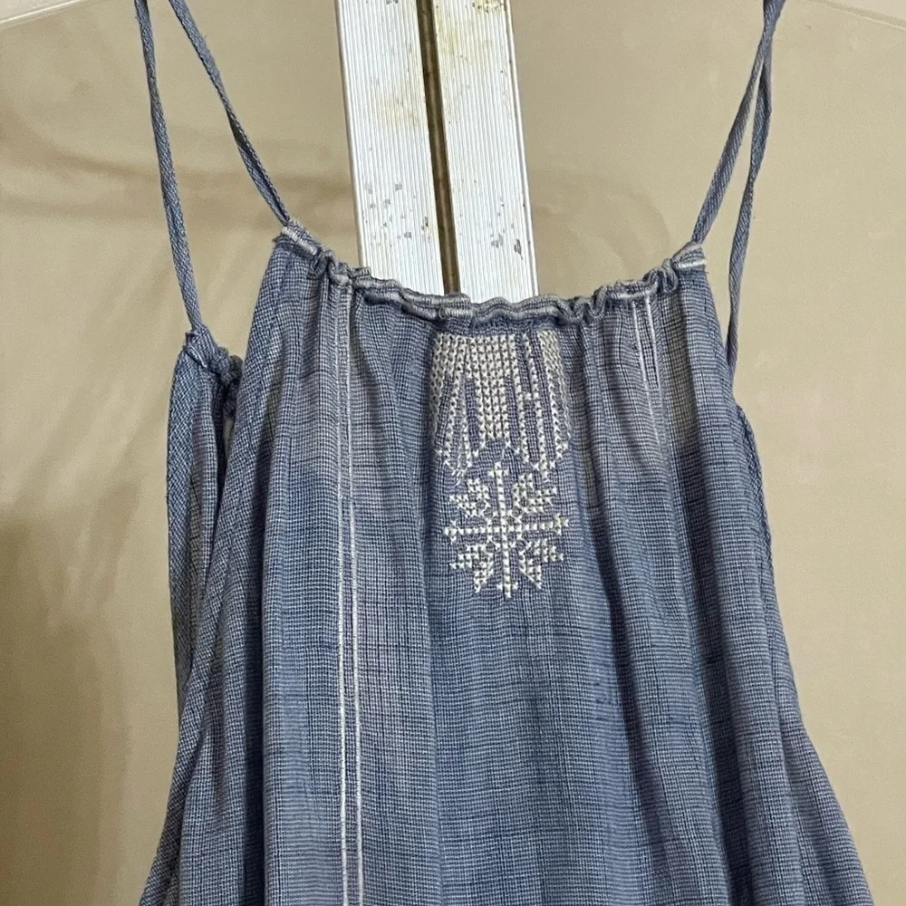 THE IMPECCABLE PIG CHAMBRAY/EMBROIDERED TANK SZ MEDIUM - Picture 7 of 9